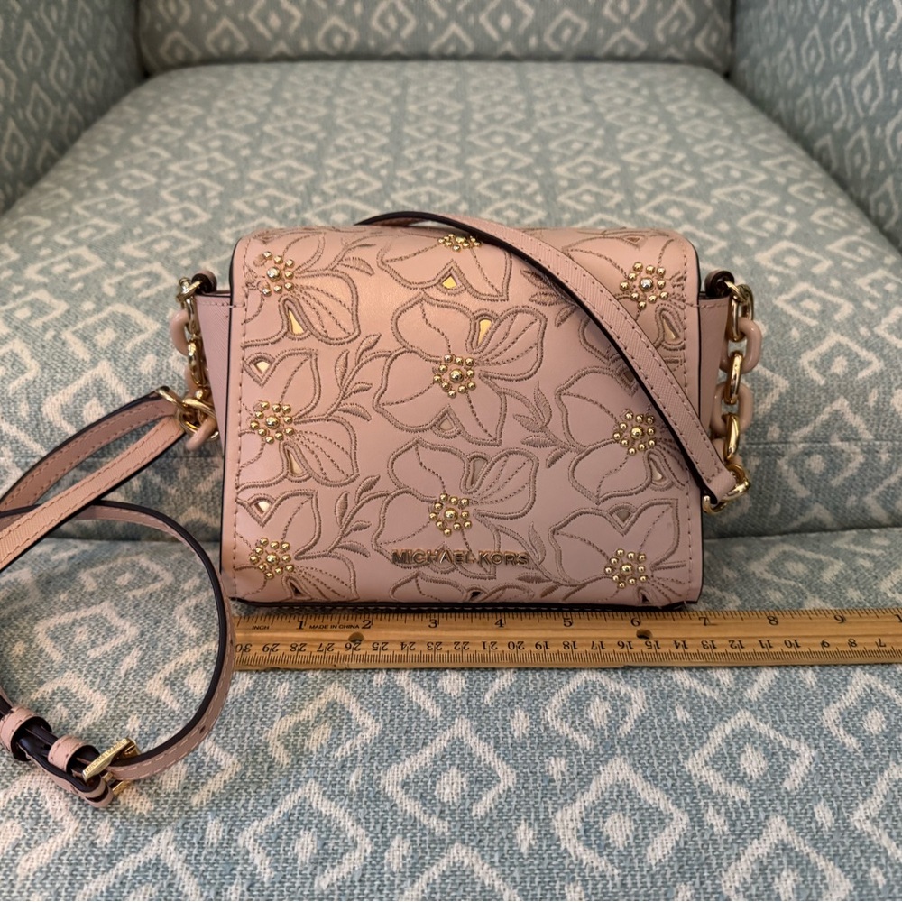 Michael Kors Crossbody